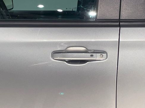 Used 2023 Chevrolet Silverado 1500 RST w/ Convenience Package II image 16