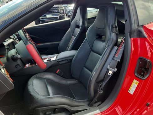Used 2018 Chevrolet Corvette Stingray Coupe w/ Carbon Flash Badge Package RWD image 18