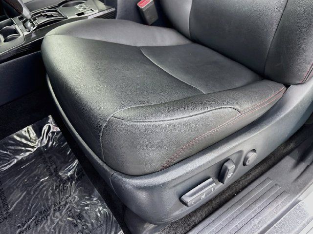 Used 2024 Toyota 4Runner TRD Off-Road Premium AWD/4WD image 20