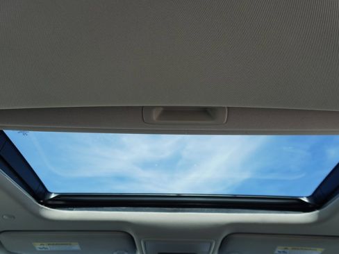 Used 2023 Honda Accord EX image 21