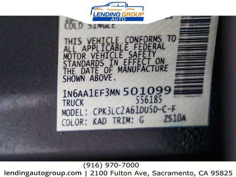 Used 2021 Nissan Titan SV w/ SV Convenience Package image 24