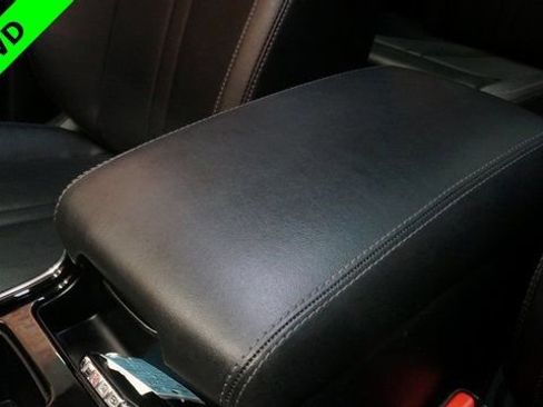 Used 2023 Kia Sorento SX image 22