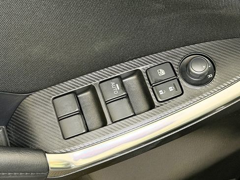 Used 2016 MAZDA CX-5 Touring w/ Bose/Moonroof Package image 17