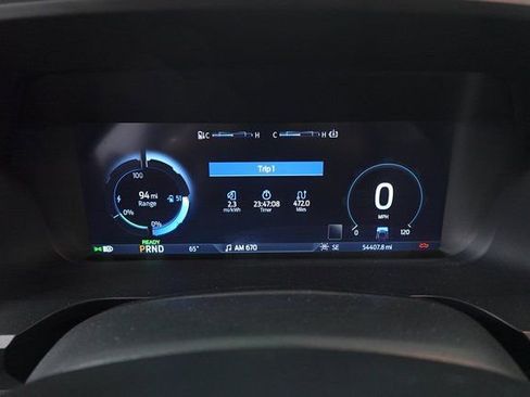 Used 2023 Ford F150 Lightning Lariat image 13