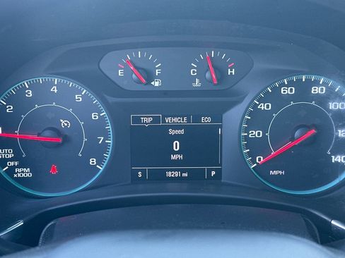 Used 2024 Chevrolet Equinox LS image 40