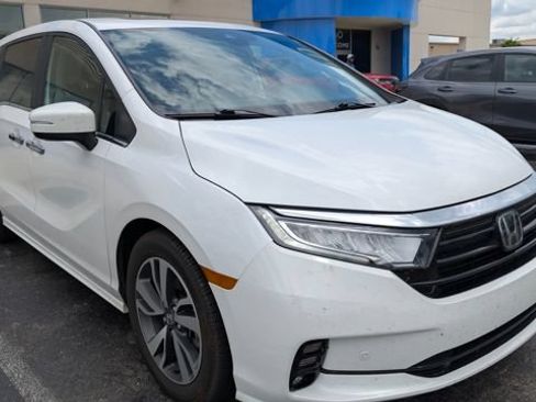 Used 2024 Honda Odyssey Touring image 7