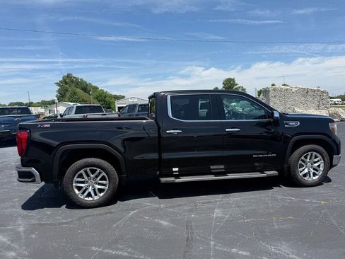 Used 2021 GMC Sierra 1500 SLT w/ SLT Convenience Package AWD/4WD image 28