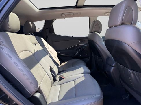 Used 2017 Hyundai Santa Fe Sport w/ 2.4L Tech Package 04 FWD image 33