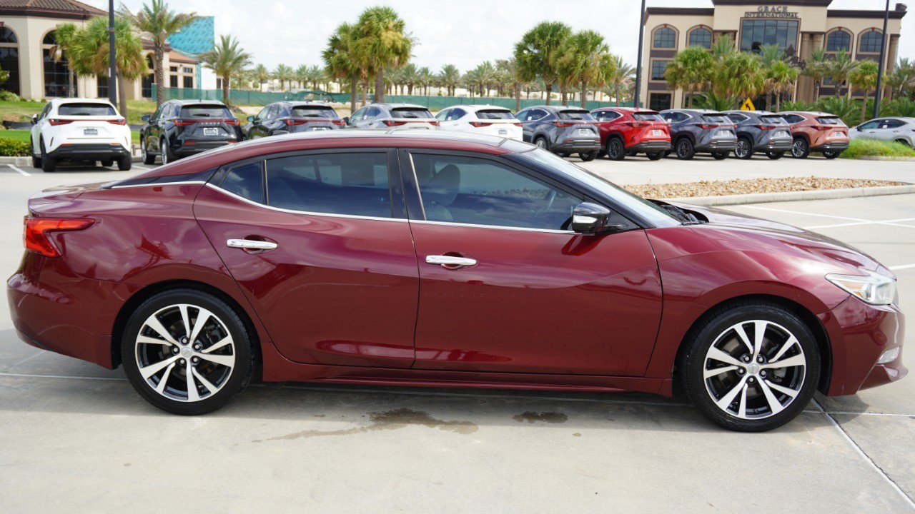 Used 2016 Nissan Maxima Platinum FWD image 4