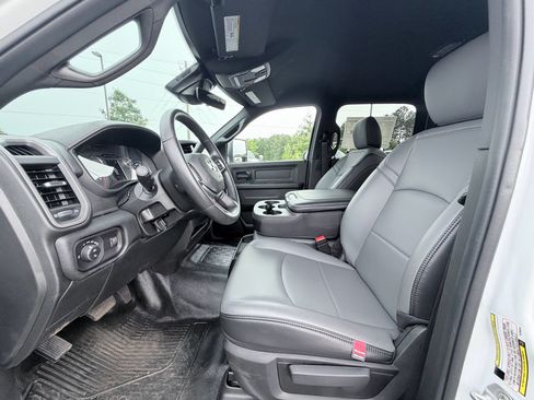 New 2026 RAM 3500 Tradesman w/ Chrome Appearance Group A AWD/4WD image 19