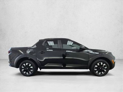 Certified 2026 Hyundai Santa Cruz SEL FWD image 4