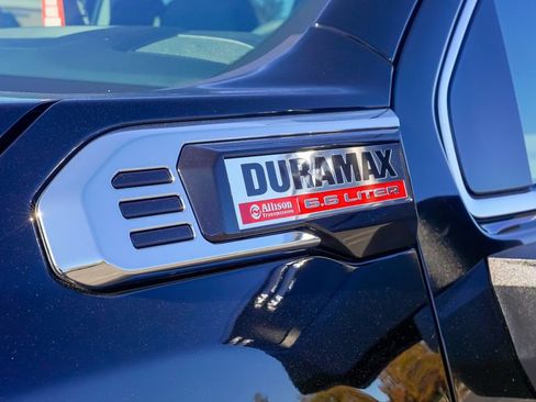 New 2026 GMC Sierra 3500 Denali w/ Denali Reserve Package image 10