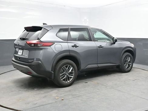 Used 2023 Nissan Rogue S AWD/4WD image 7