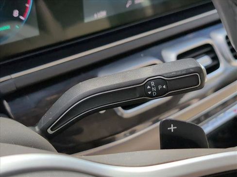 Used 2020 Mercedes-Benz GLS 450 4MATIC image 12