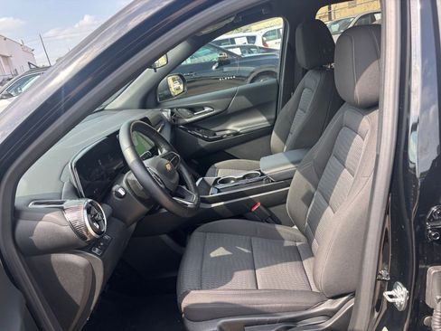 Used 2025 Chevrolet Equinox LT FWD image 28