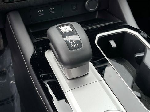 New 2025 Mitsubishi Outlander Trail Edition image 17