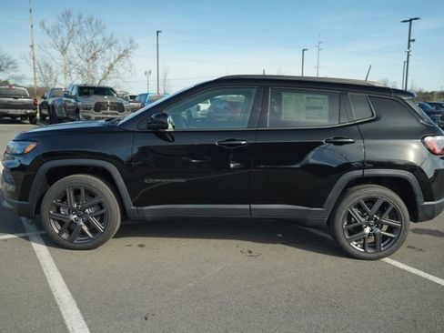 New 2026 Jeep Compass Latitude w/ Sun and Sound Group image 4