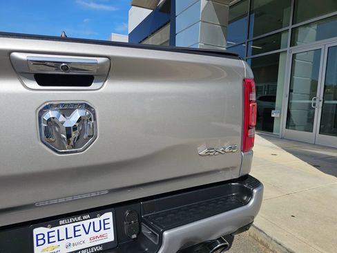 Used 2019 RAM 1500 Limited AWD/4WD image 17