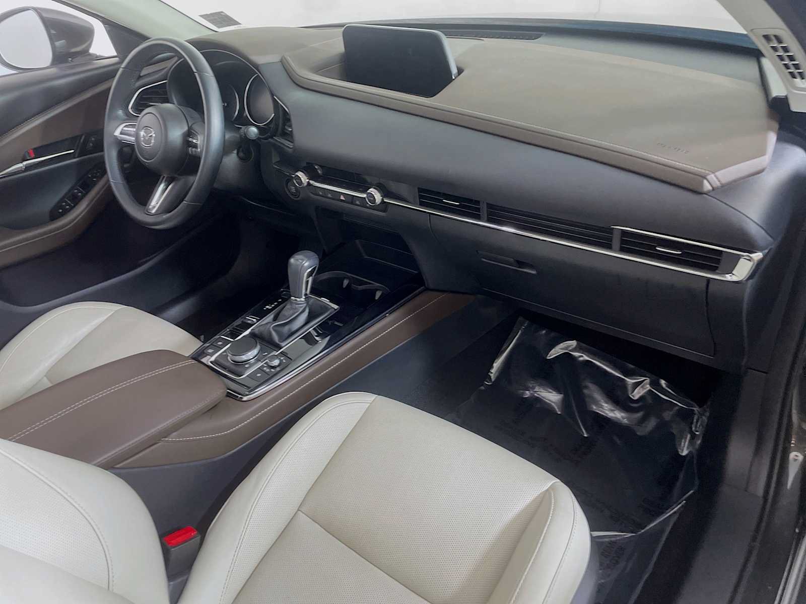 Used 2023 MAZDA CX-30 AWD 2.5 S w/ Premium Package image 29