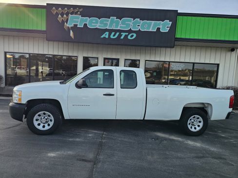 Used 2010 Chevrolet Silverado 1500 W/T w/ Skid Plate Package image 1