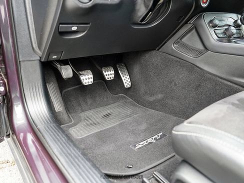 Used 2020 Dodge Challenger SRT Hellcat RWD image 46