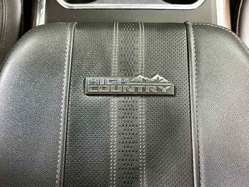 Used 2024 Chevrolet Silverado 3500 High Country w/ High Country Premium Package AWD/4WD image 26