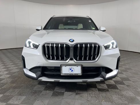 Used 2025 BMW X1 xDrive28i w/ Technology Package image 16