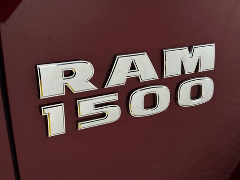Used 2014 RAM 1500 Laramie RWD image 12