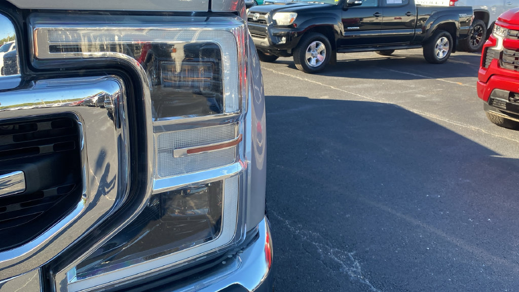 Used 2020 Ford F250 Lariat w/ Lariat Ultimate Package AWD/4WD image 9