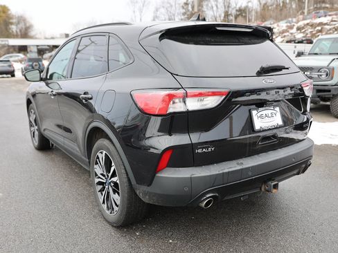 Used 2022 Ford Escape SEL w/ SEL Stealth AWD Package image 5