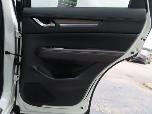 Used 2025 MAZDA CX-5 Signature image 50