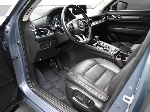 Used 2022 MAZDA CX-5 Carbon Edition image 2