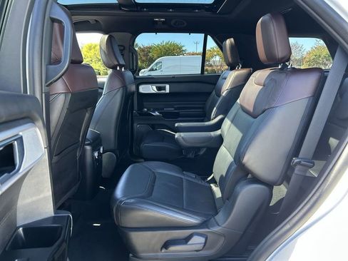 Used 2022 Ford Explorer Platinum w/ Equipment Group 601A image 67
