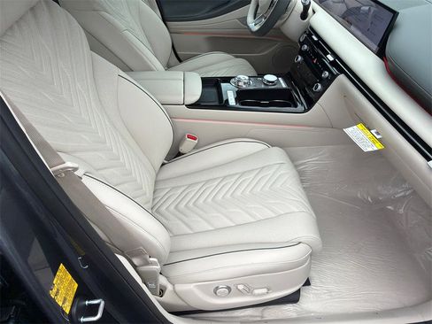New 2026 Genesis G80 2.5T Sport Prestige image 13