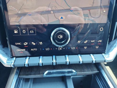 New 2026 GMC Acadia Denali Ultimate FWD image 16