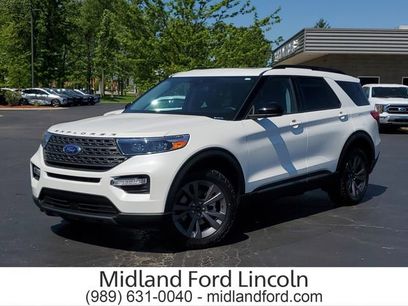 Certified 2023 Ford Explorer XLT w/ Equipment Group 202A