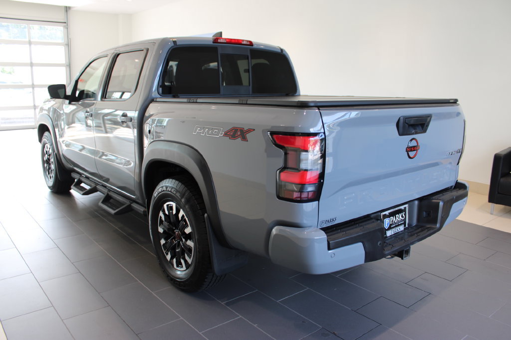Used 2022 Nissan Frontier PRO-4X AWD/4WD image 32