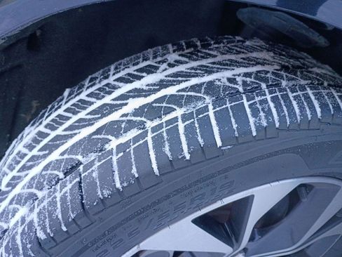 Used 2021 Ford Mustang Mach-E Premium image 27