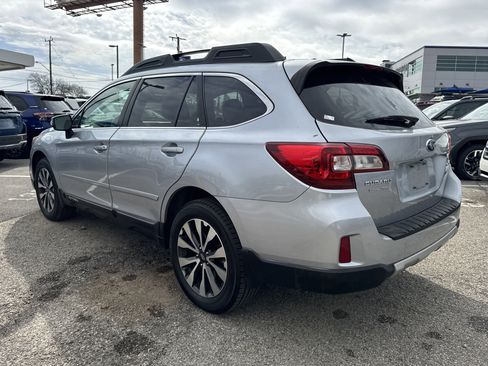 Used 2015 Subaru Outback 2.5i Limited image 5