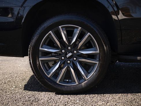 Used 2024 Cadillac Escalade Sport w/ Touring Package image 34