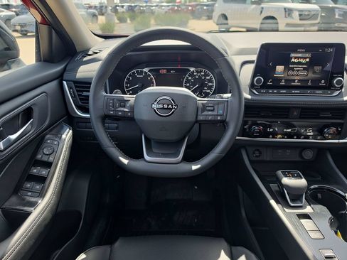 New 2026 Nissan Rogue Dark Armor FWD image 11
