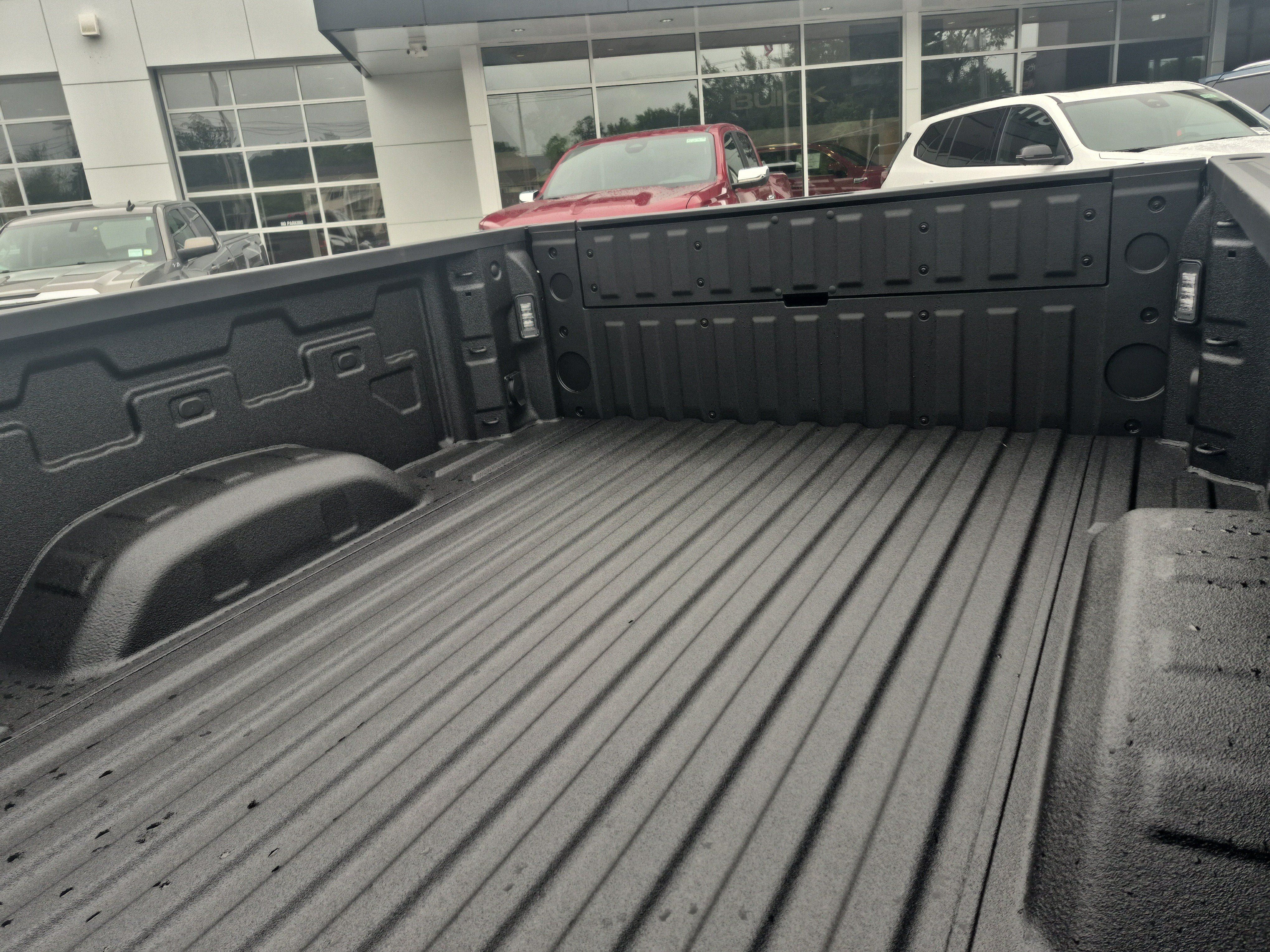 Used 2026 GMC Sierra 2500 SLE w/ SLE Value Package; AWD/4WD image 12