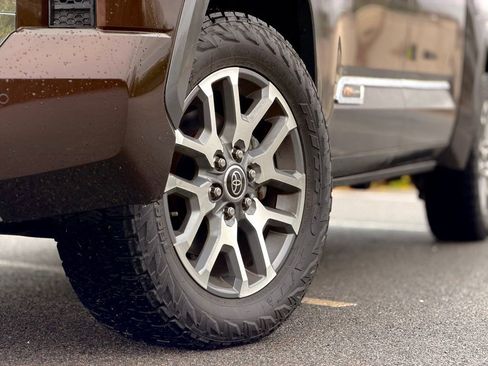 Used 2023 Toyota Tundra 1794 Edition image 5