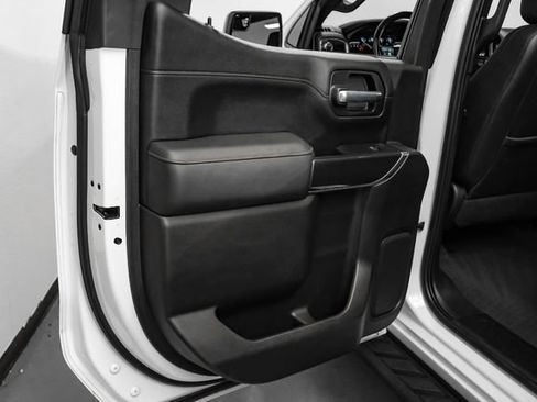 Used 2021 GMC Sierra 1500 AT4 w/ AT4 Preferred Package AWD/4WD image 47