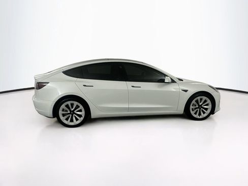 Used 2022 Tesla Model 3 Long Range AWD/4WD image 4