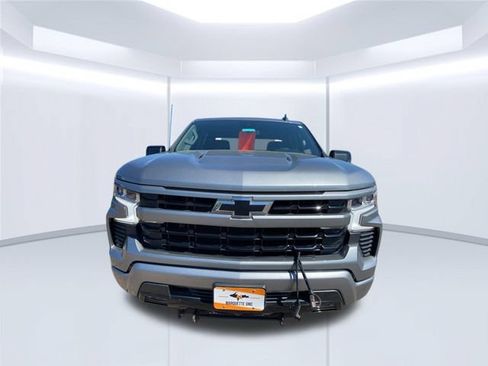 Used 2023 Chevrolet Silverado 1500 RST w/ Max Trailering Package AWD/4WD image 12