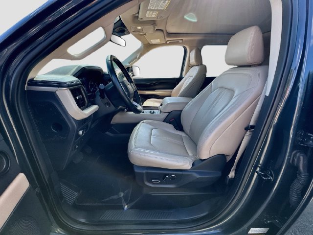 Used 2022 Ford Expedition Limited AWD/4WD image 22