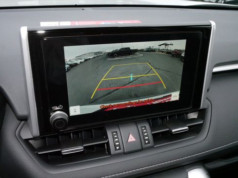 Certified 2025 Toyota RAV4 XLE Premium image 30