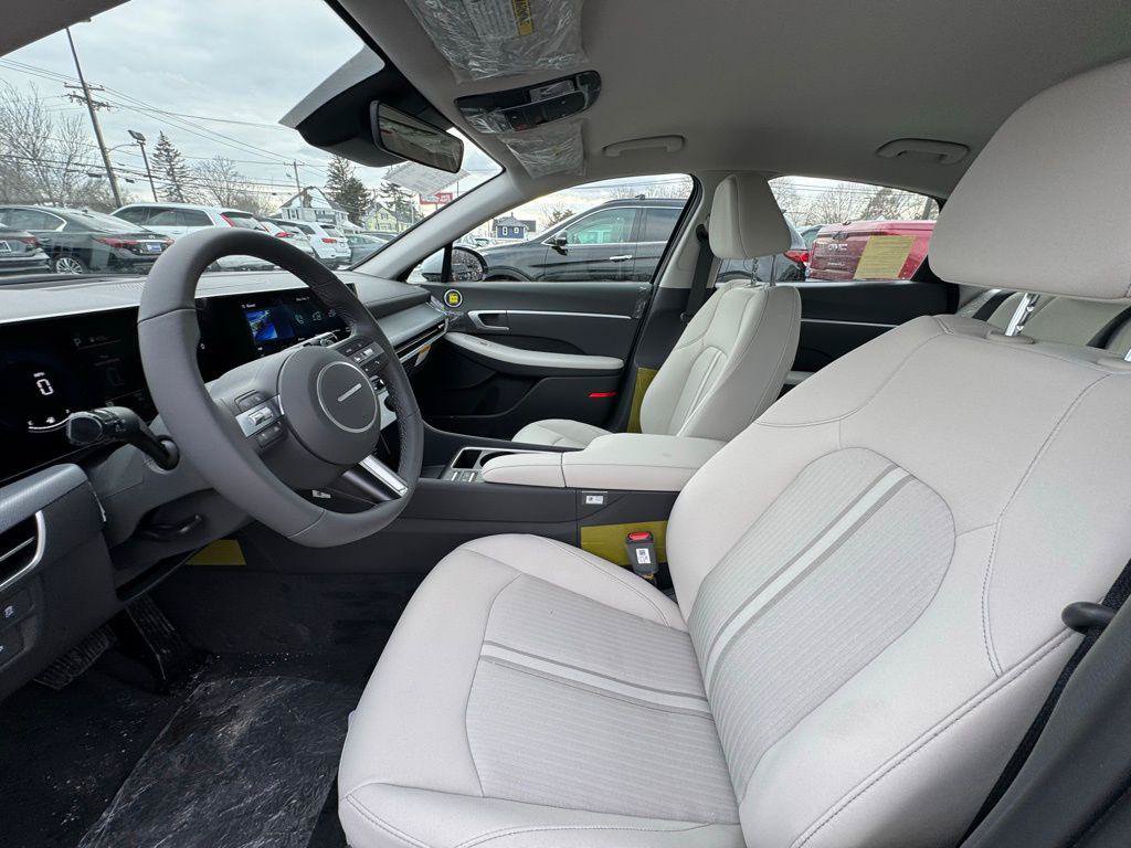 New 2026 Hyundai Sonata SEL AWD/4WD image 19