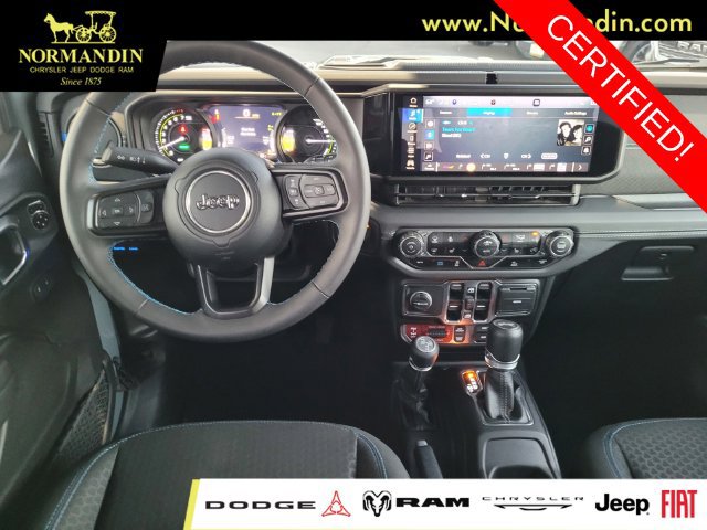 Certified 2025 Jeep Wrangler Unlimited Rubicon 4xe w/ Convenience Group AWD/4WD image 7